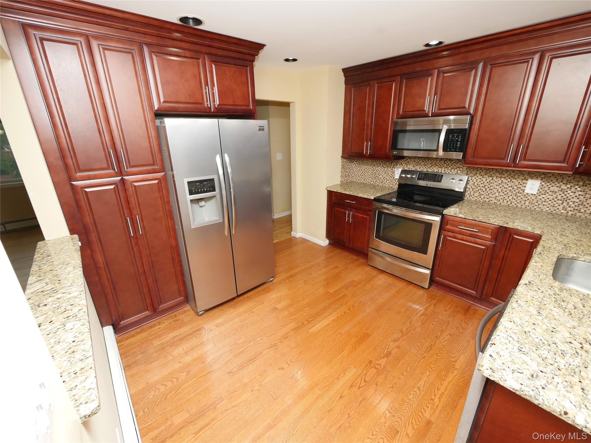 #8 photo, 20 Whitestone Road, サフォーク郡 Sound Beach , NY 11789