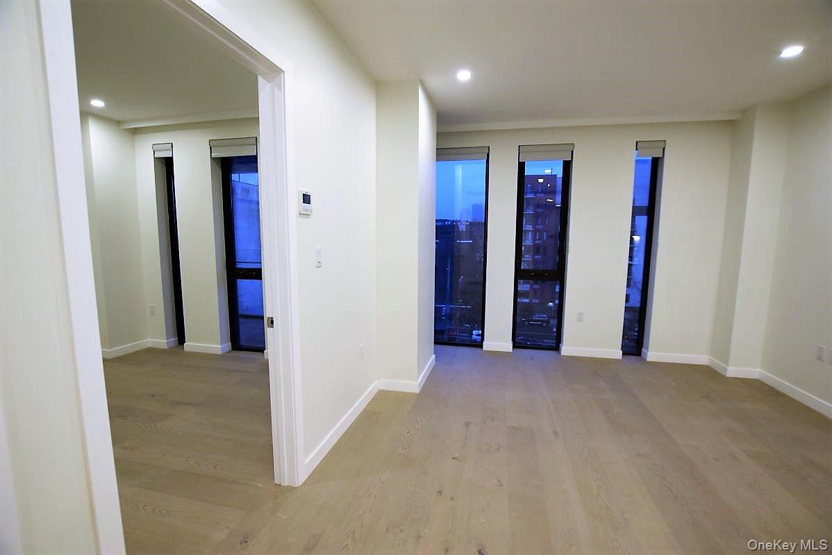 #5 photo, 41-26 44 Street, Sunnyside , NY 11104