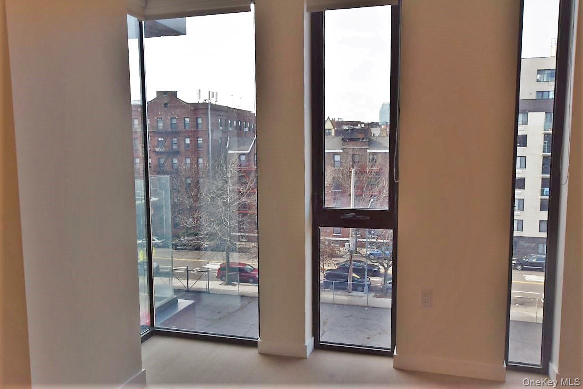 #9 photo, 41-26 44 Street, Sunnyside , NY 11104