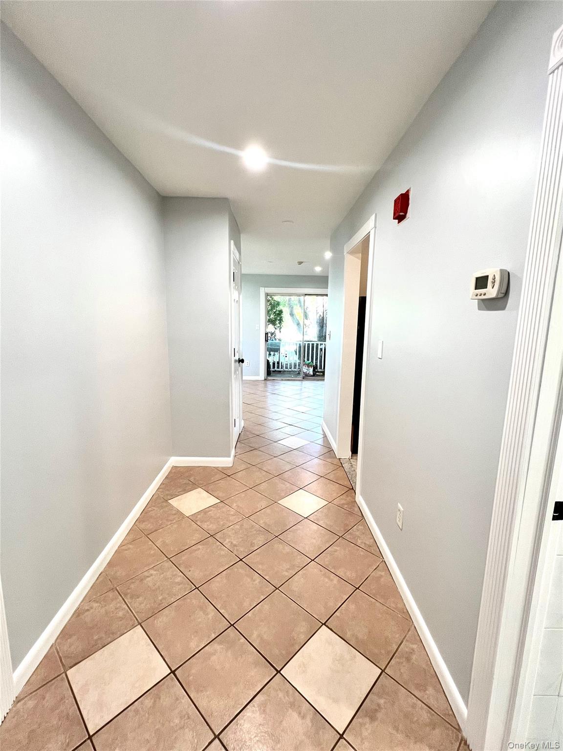 #11 photo, 263 Fairview Circle, 东长岛 Middle Island , NY 11953