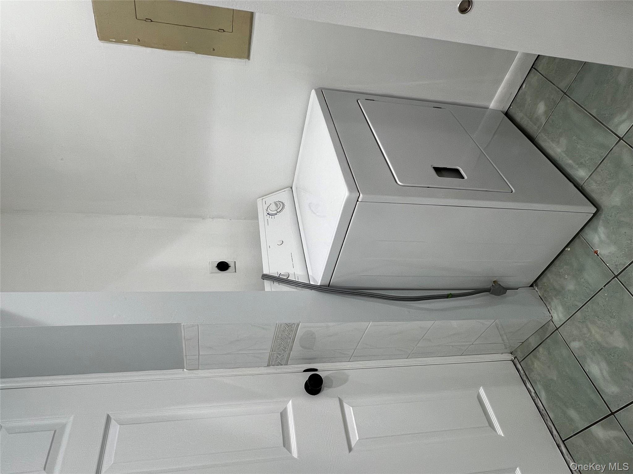 #14 photo, 263 Fairview Circle, 东长岛 Middle Island , NY 11953