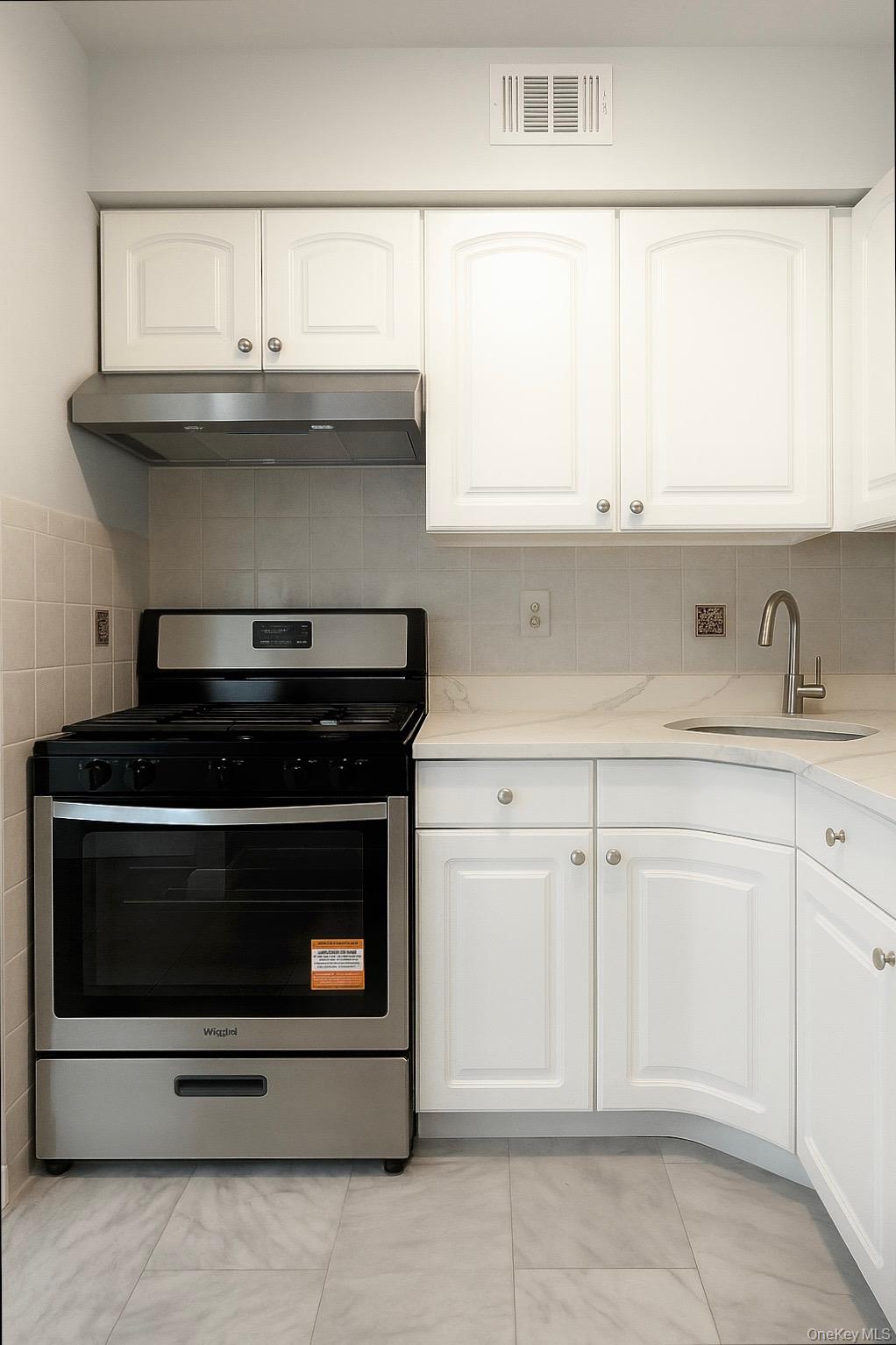 #8 photo, 263 Fairview Circle, 东长岛 Middle Island , NY 11953