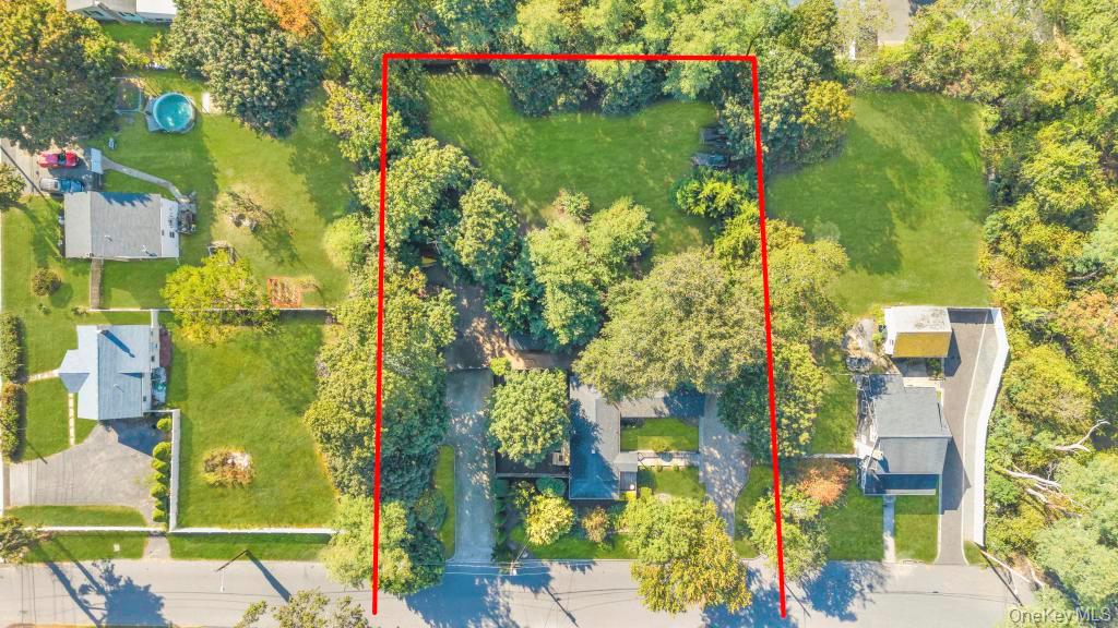 #2 photo, 36 7th Avenue, Brentwood , NY 11717