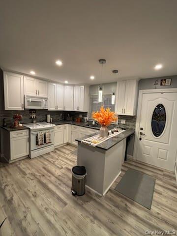 #9 photo, 25 Arcadia Lane, Hicksville , NY 11801