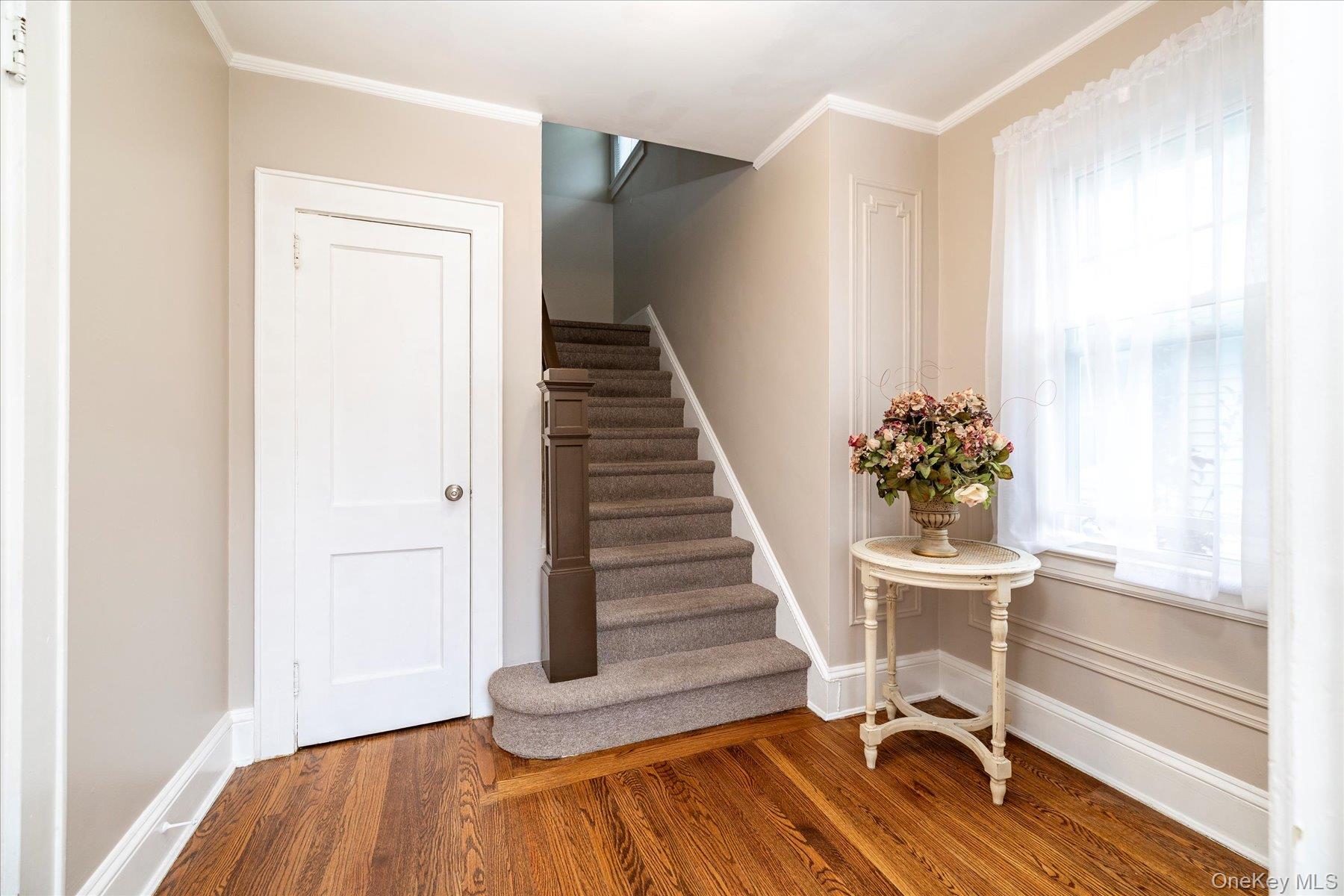 #5 photo, 25 Aldred, Rockville Centre , NY 11570