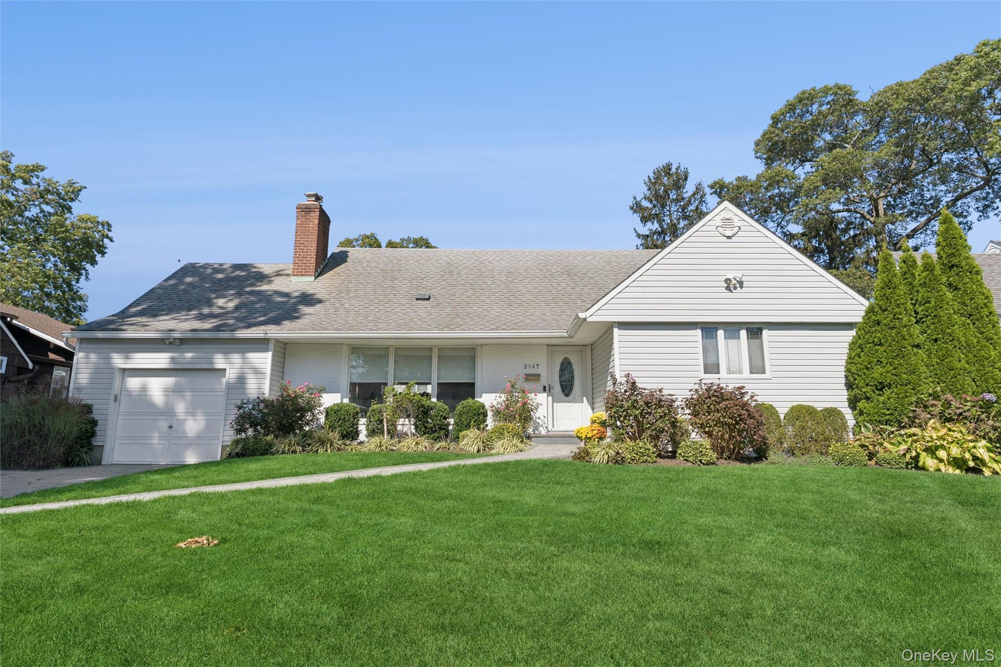 #1 photo, 2147 Seneca Drive, Merrick , NY 11566