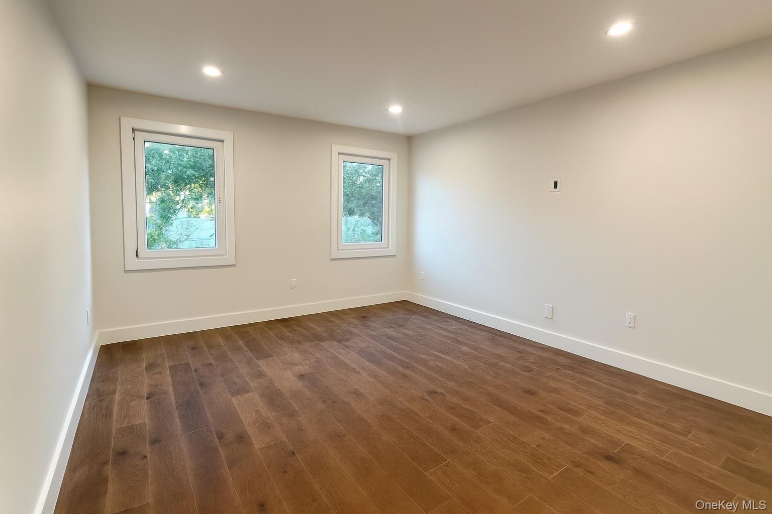 #8 photo, 437 Sunrise Highway, West Babylon , NY 11704