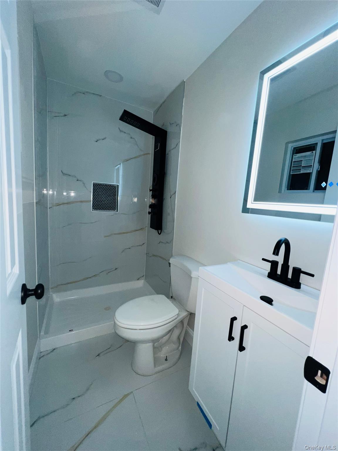 #16 photo, 107 Sequoia Drive, Coram , NY 11727