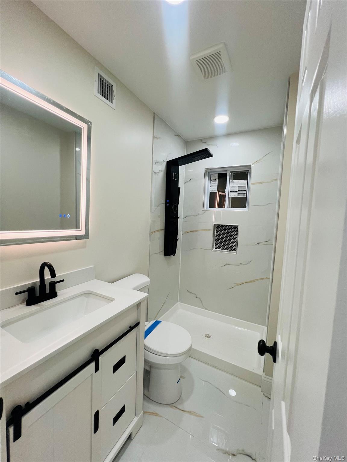 #17 photo, 107 Sequoia Drive, Coram , NY 11727