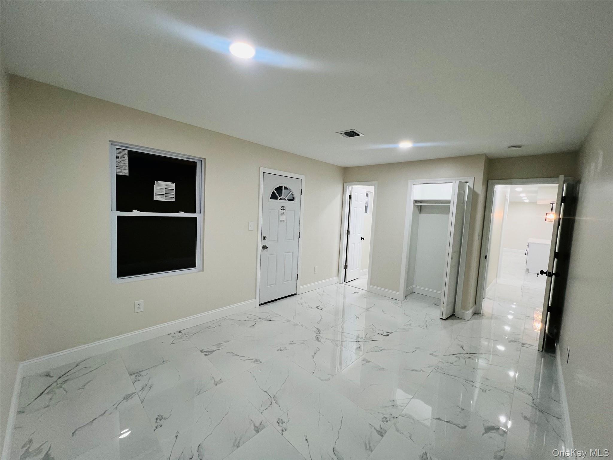 #18 photo, 107 Sequoia Drive, Coram , NY 11727