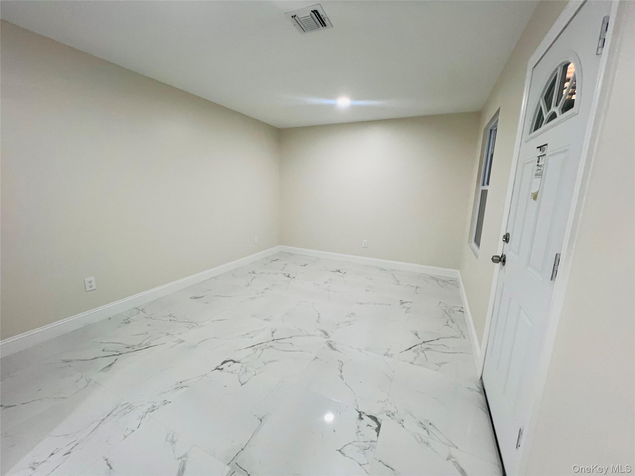 #20 photo, 107 Sequoia Drive, Coram , NY 11727