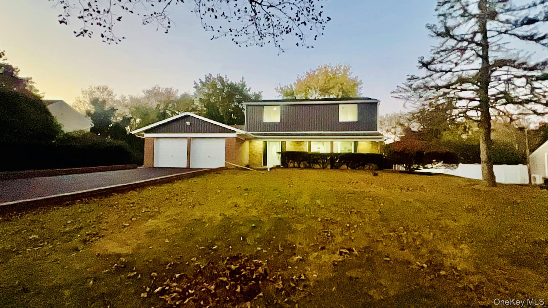 #3 photo, 107 Sequoia Drive, Coram , NY 11727