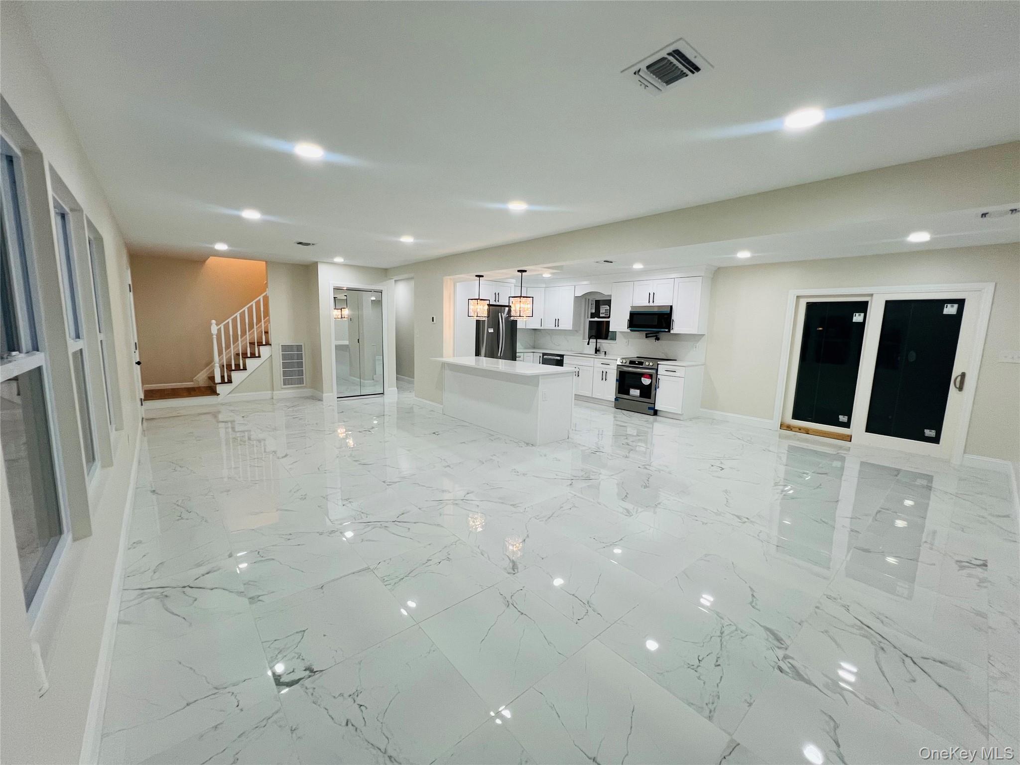 #9 photo, 107 Sequoia Drive, Coram , NY 11727