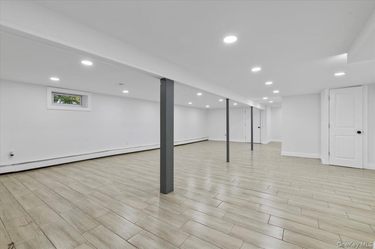 #19 photo, 1358 Saxon Avenue, Bay Shore , NY 11706