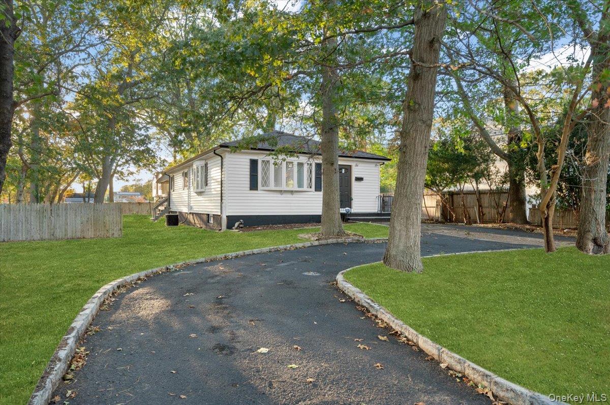 #2 photo, 1358 Saxon Avenue, Bay Shore , NY 11706