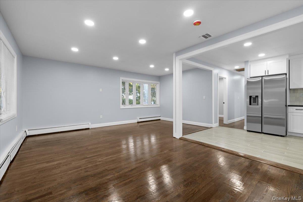 #5 photo, 1358 Saxon Avenue, Bay Shore , NY 11706