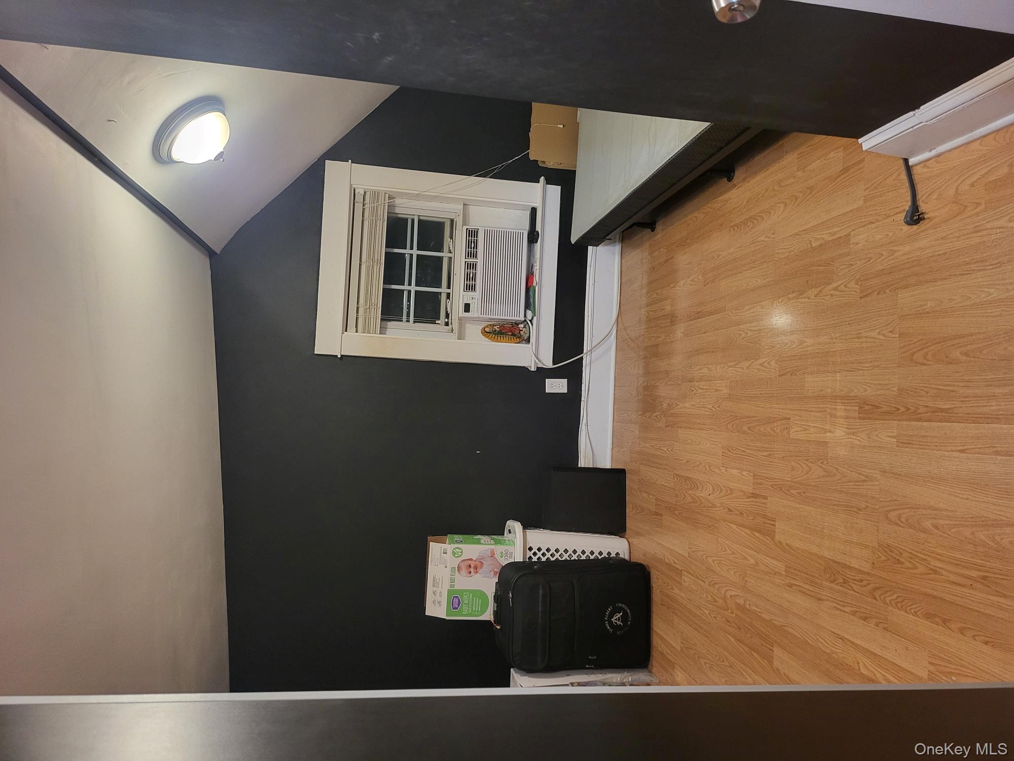 #19 photo, 61 Wheeler Road, सफ़ोक काउंटी Central Islip , NY 11722