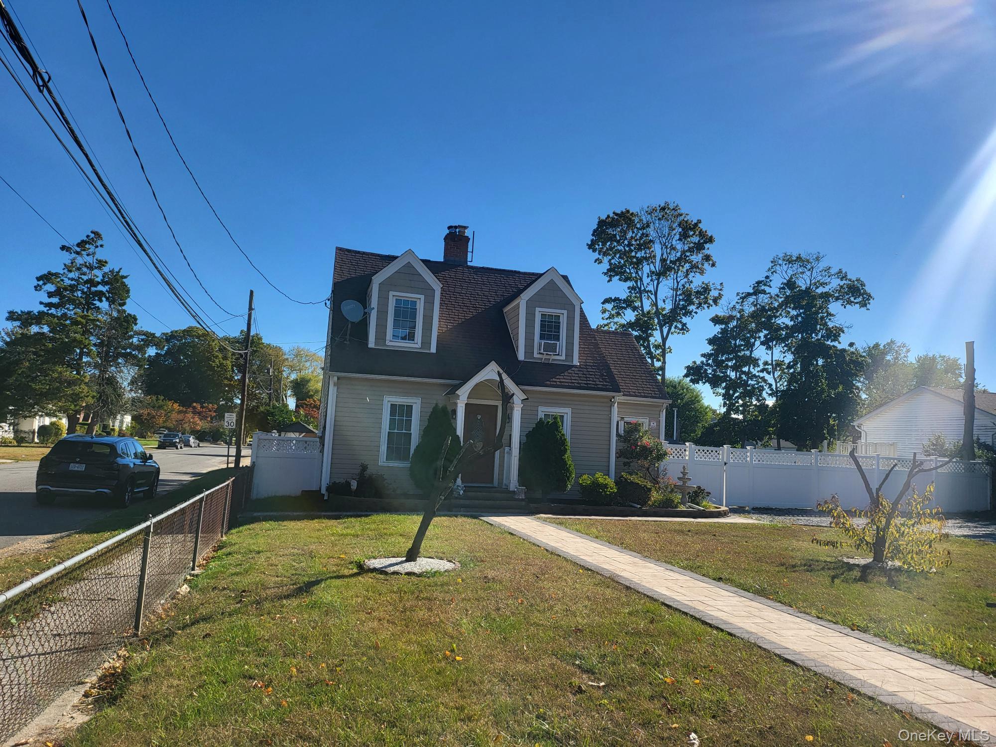 #2 photo, 61 Wheeler Road, सफ़ोक काउंटी Central Islip , NY 11722