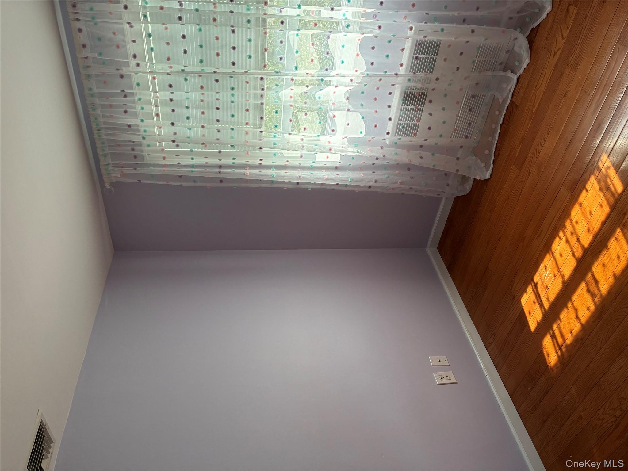 #7 photo, 44 Franklin Street, ナッソー郡 East Rockaway , NY 11518