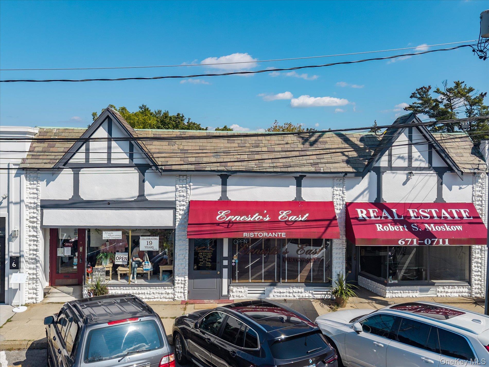 #1 photo, 8-12 Railroad Avenue, ナッソー郡 Glen Head , NY 11545