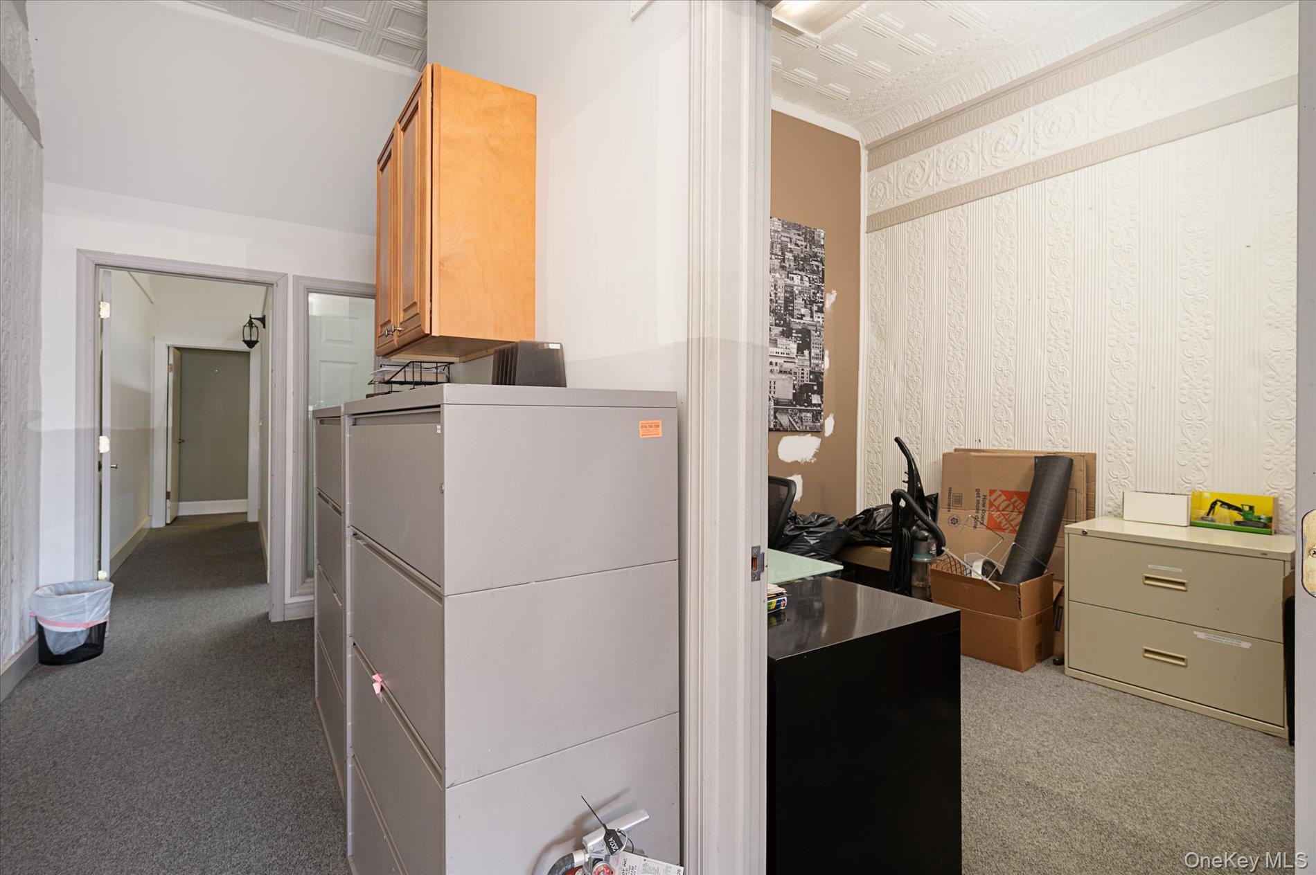 #8 photo, 8-12 Railroad Avenue, ナッソー郡 Glen Head , NY 11545