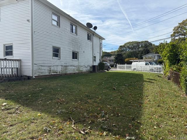 #15 photo, 120 Lockwood Avenue, Huntington , NY 11746