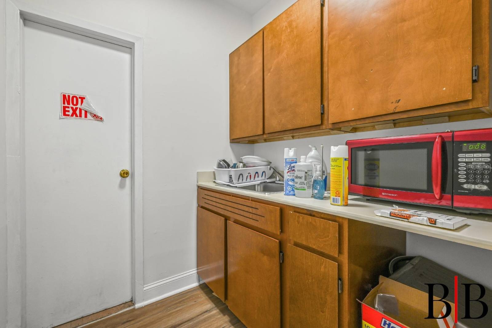 #14 photo, 9301 Avenue L, Canarsie , NY 11236