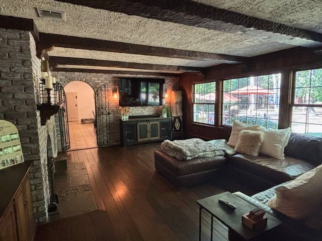 #14 photo, 32 Hitherbrook Road, Saint James , NY 11780