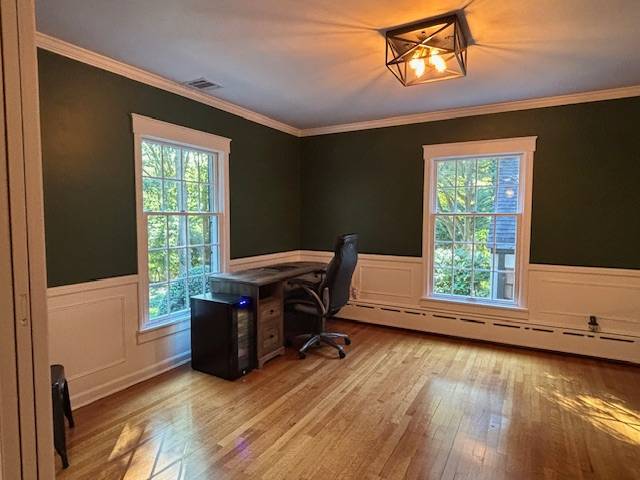 #19 photo, 32 Hitherbrook Road, Saint James , NY 11780