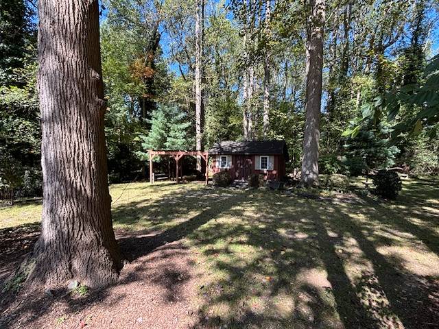 #4 photo, 32 Hitherbrook Road, Saint James , NY 11780