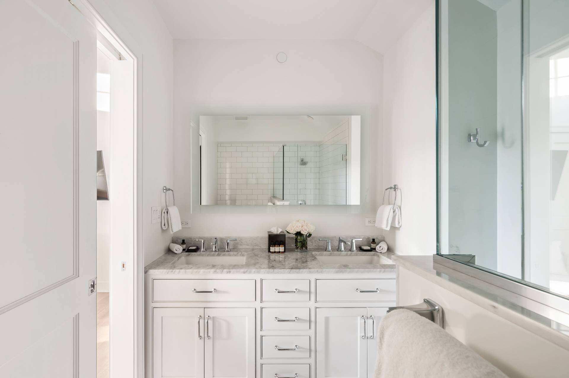 #18 photo, 3 Old Boathouse Lane South, サフォーク郡 Hampton Bays , NY 11946