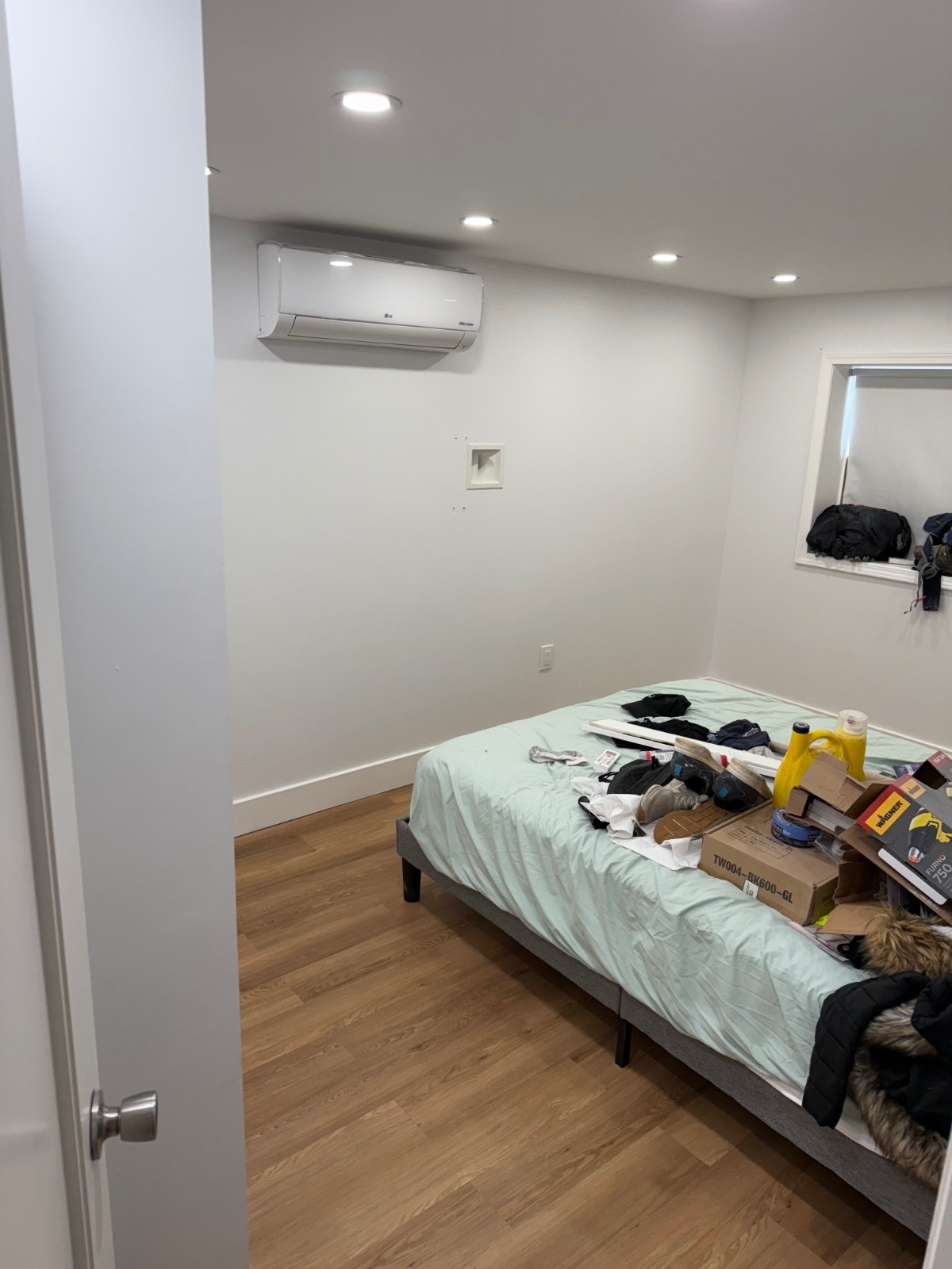 #6 photo, 10XX east 230 STREET, #1, East Bronx , NY 10466