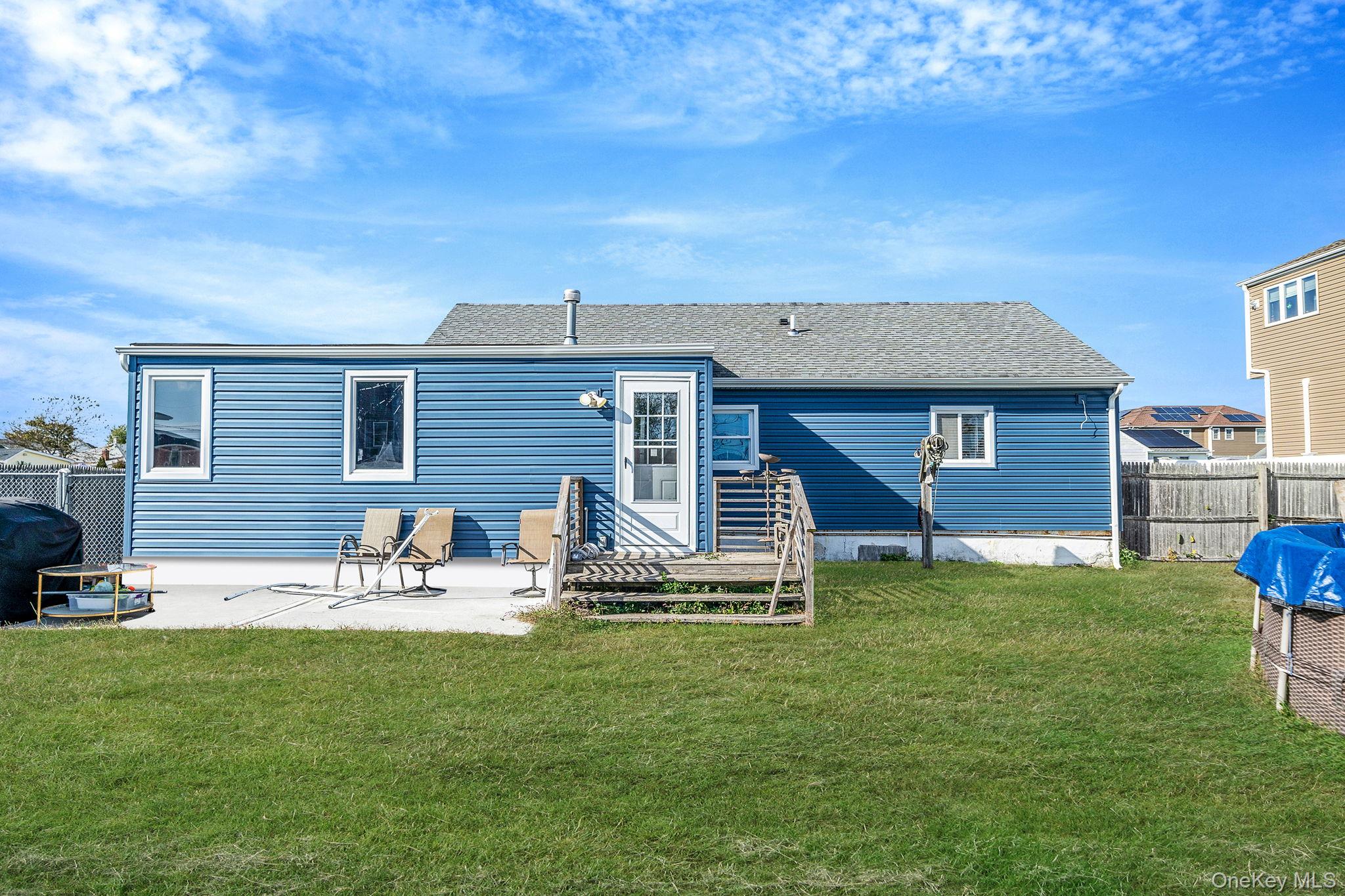 #7 photo, 33 E. Seacrest Avenue, Lindenhurst , NY 11757