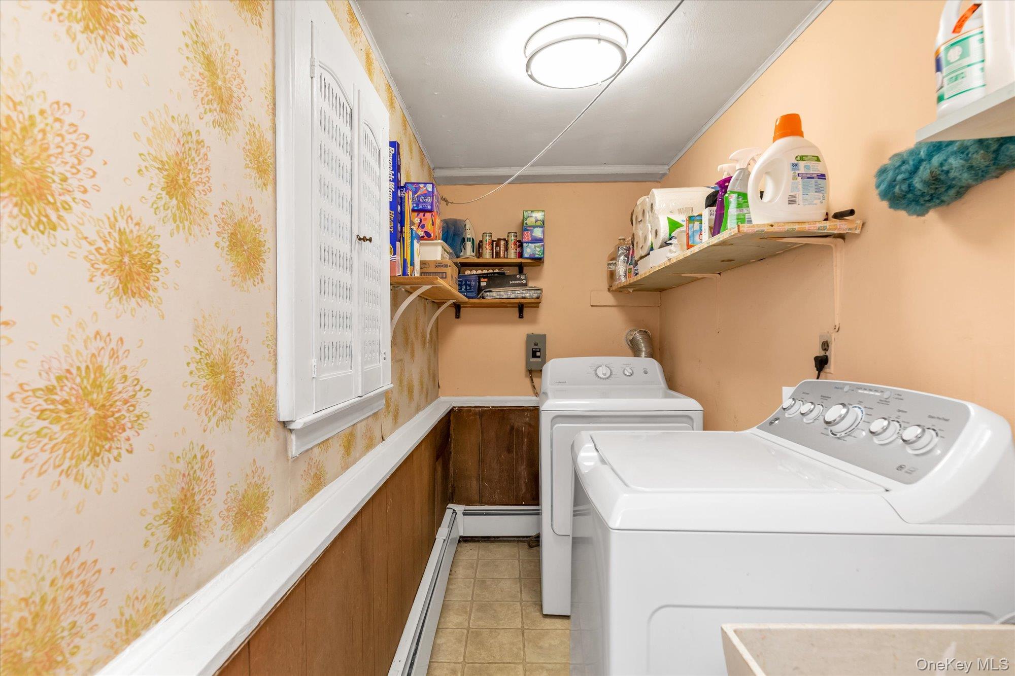 #19 photo, 5 Meroke Court, Huntington Station , NY 11746