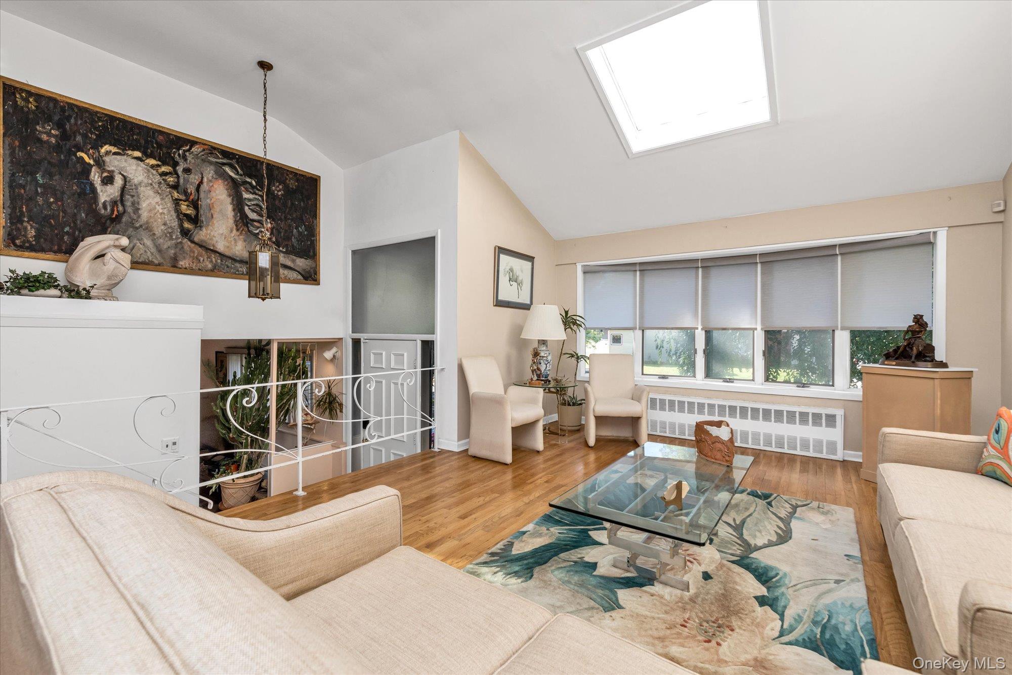 #3 photo, 5 Meroke Court, Huntington Station , NY 11746