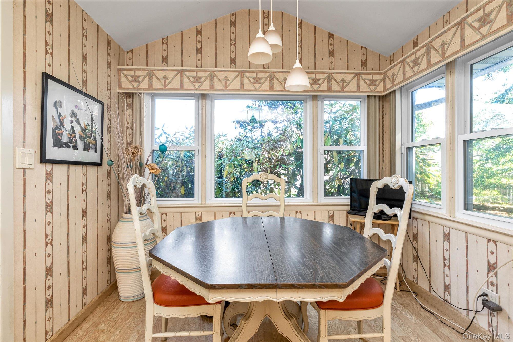 #8 photo, 5 Meroke Court, Huntington Station , NY 11746