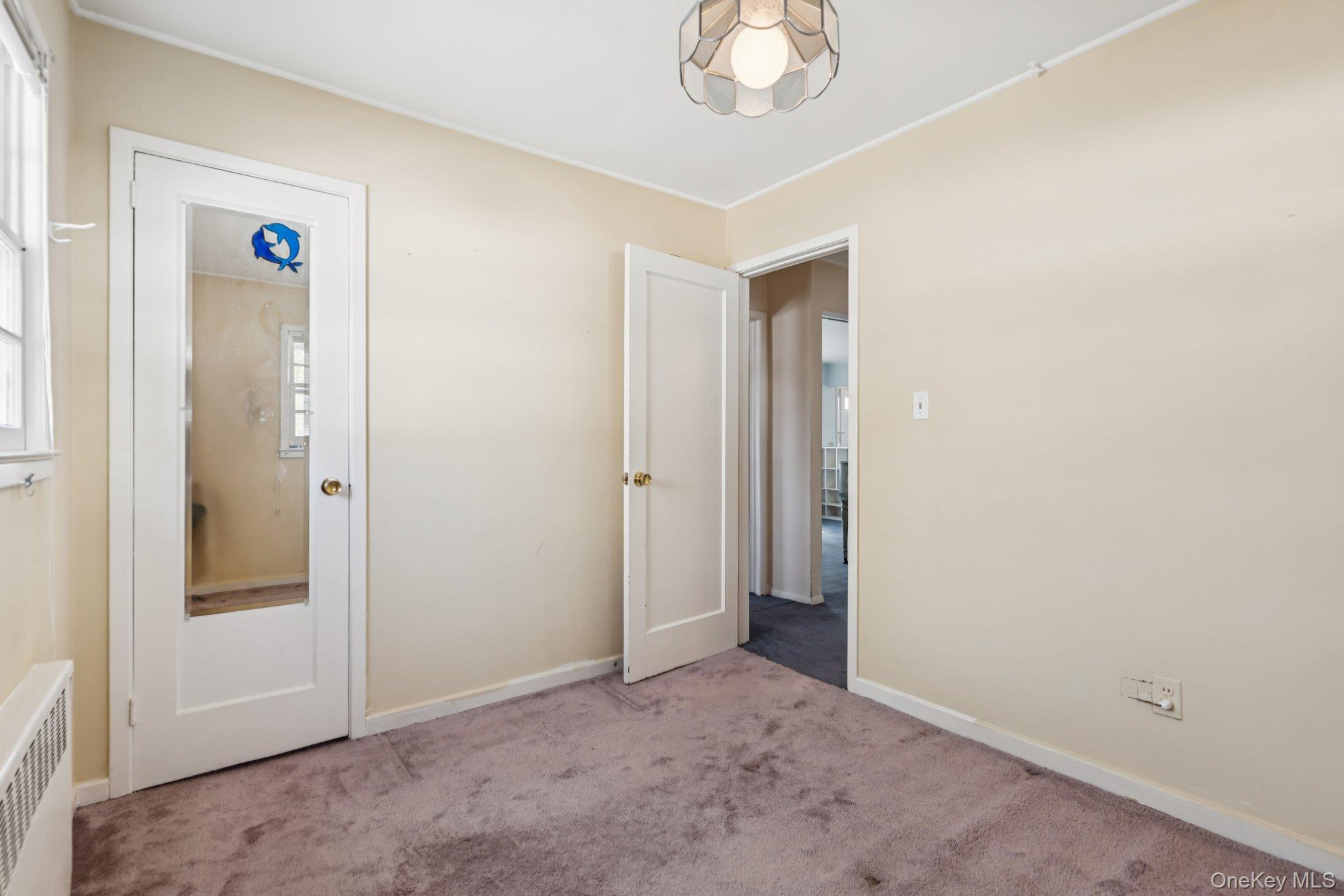 #14 photo, 178 Princess Street, ナッソー郡 Hicksville , NY 11801