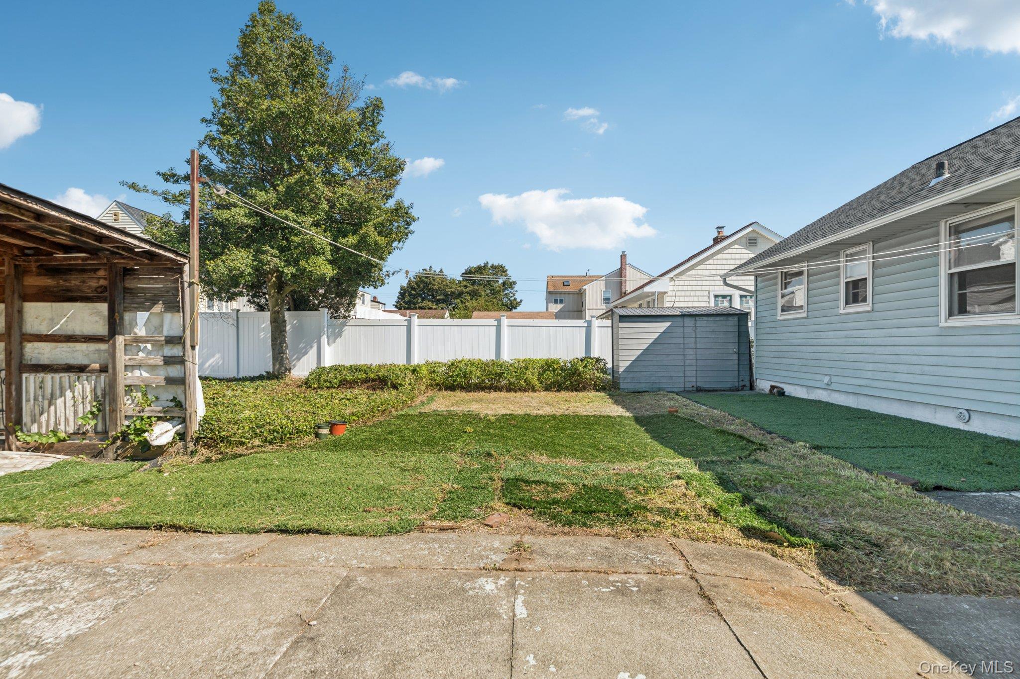 #20 photo, 178 Princess Street, ナッソー郡 Hicksville , NY 11801