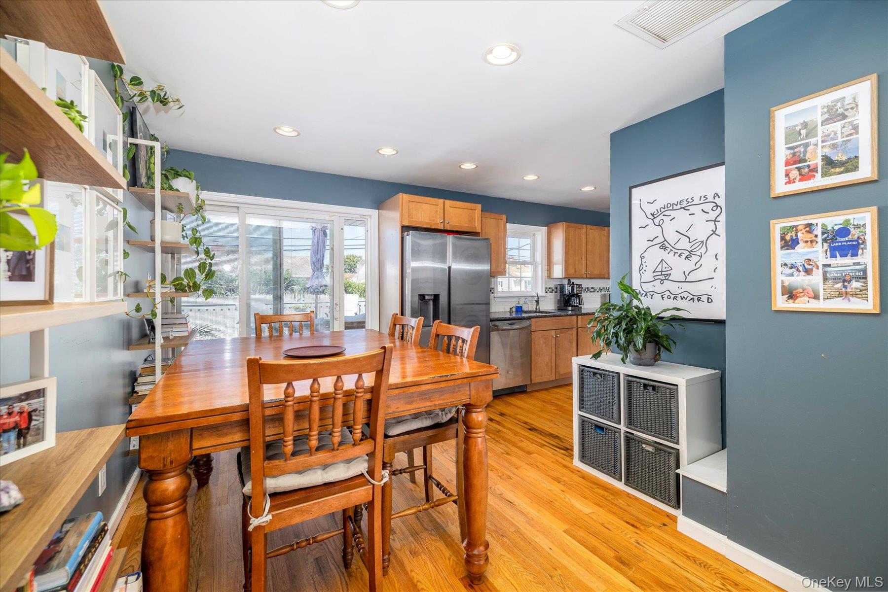 #11 photo, 68 Tyler Street, ナッソー郡 Freeport , NY 11520