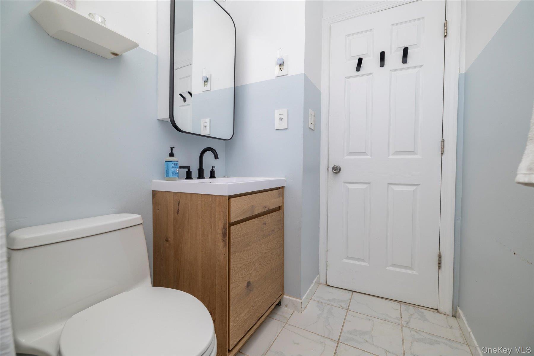 #13 photo, 68 Tyler Street, ナッソー郡 Freeport , NY 11520