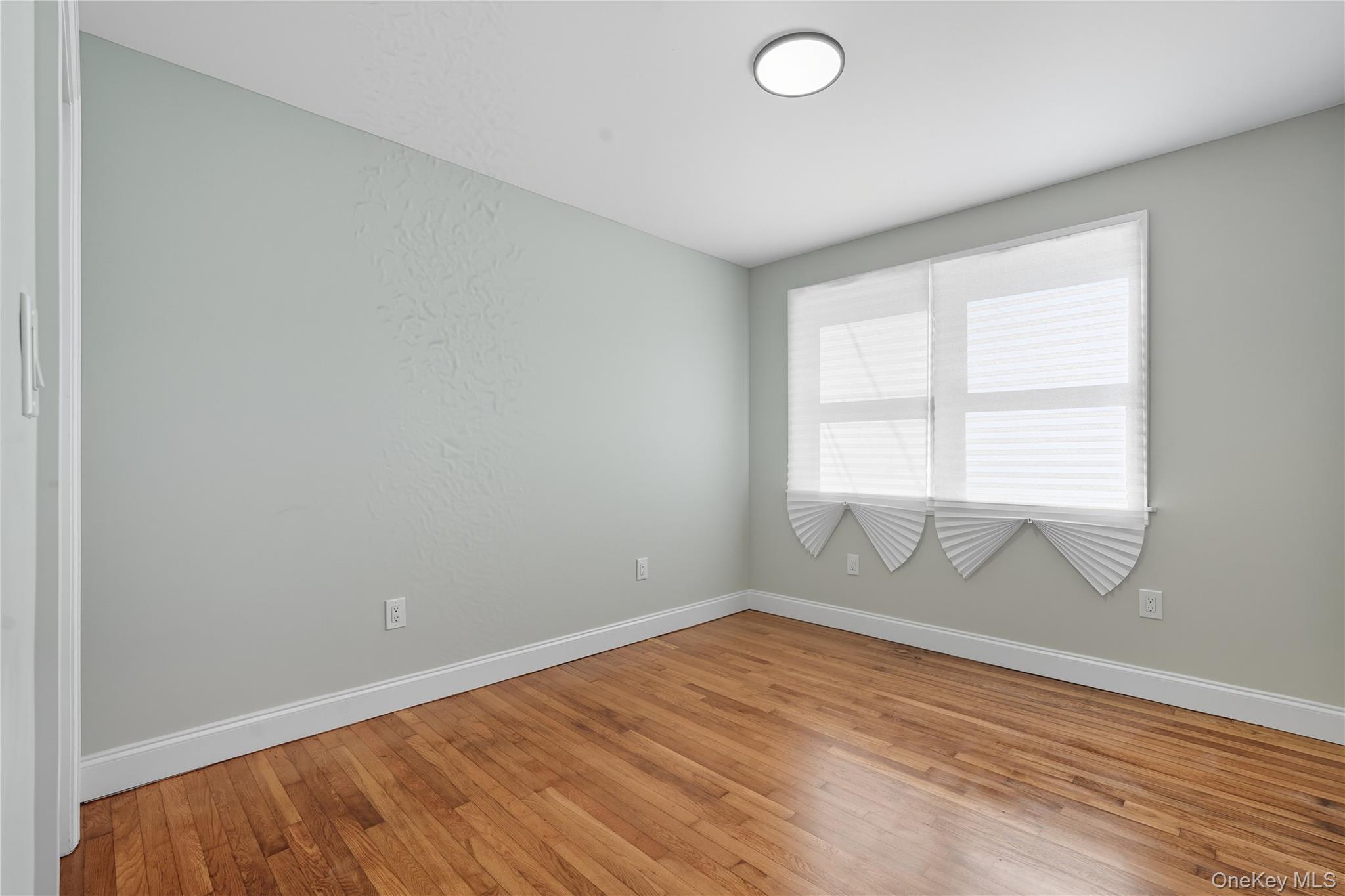 #19 photo, 45 Venetian Prom, サフォーク郡 Lindenhurst , NY 11757