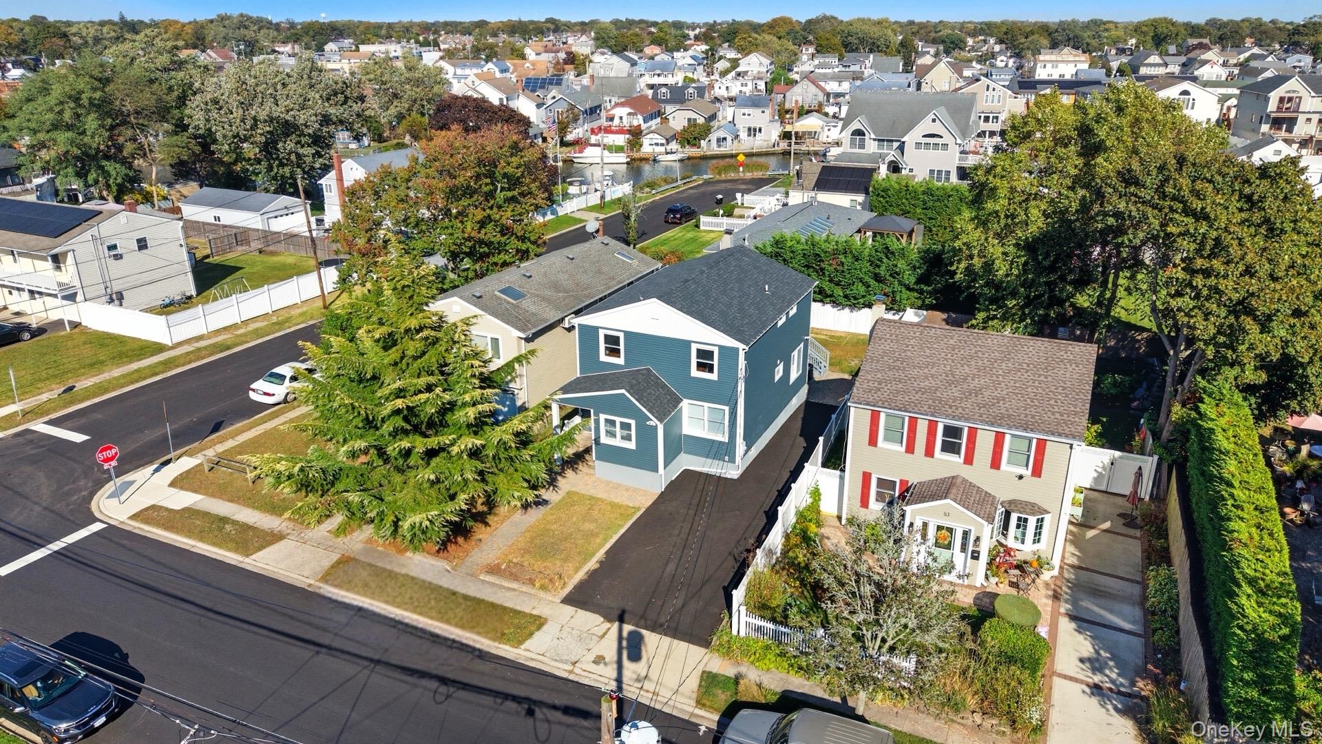 #5 photo, 45 Venetian Prom, サフォーク郡 Lindenhurst , NY 11757