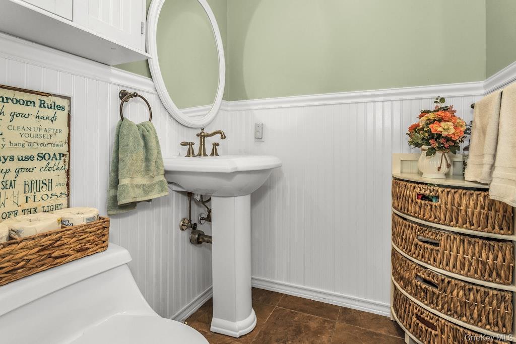 #12 photo, 159 Soundview Drive, Port Washington , NY 11050