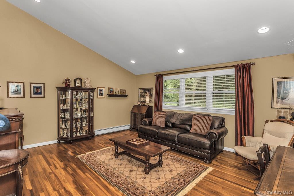 #14 photo, 159 Soundview Drive, Port Washington , NY 11050