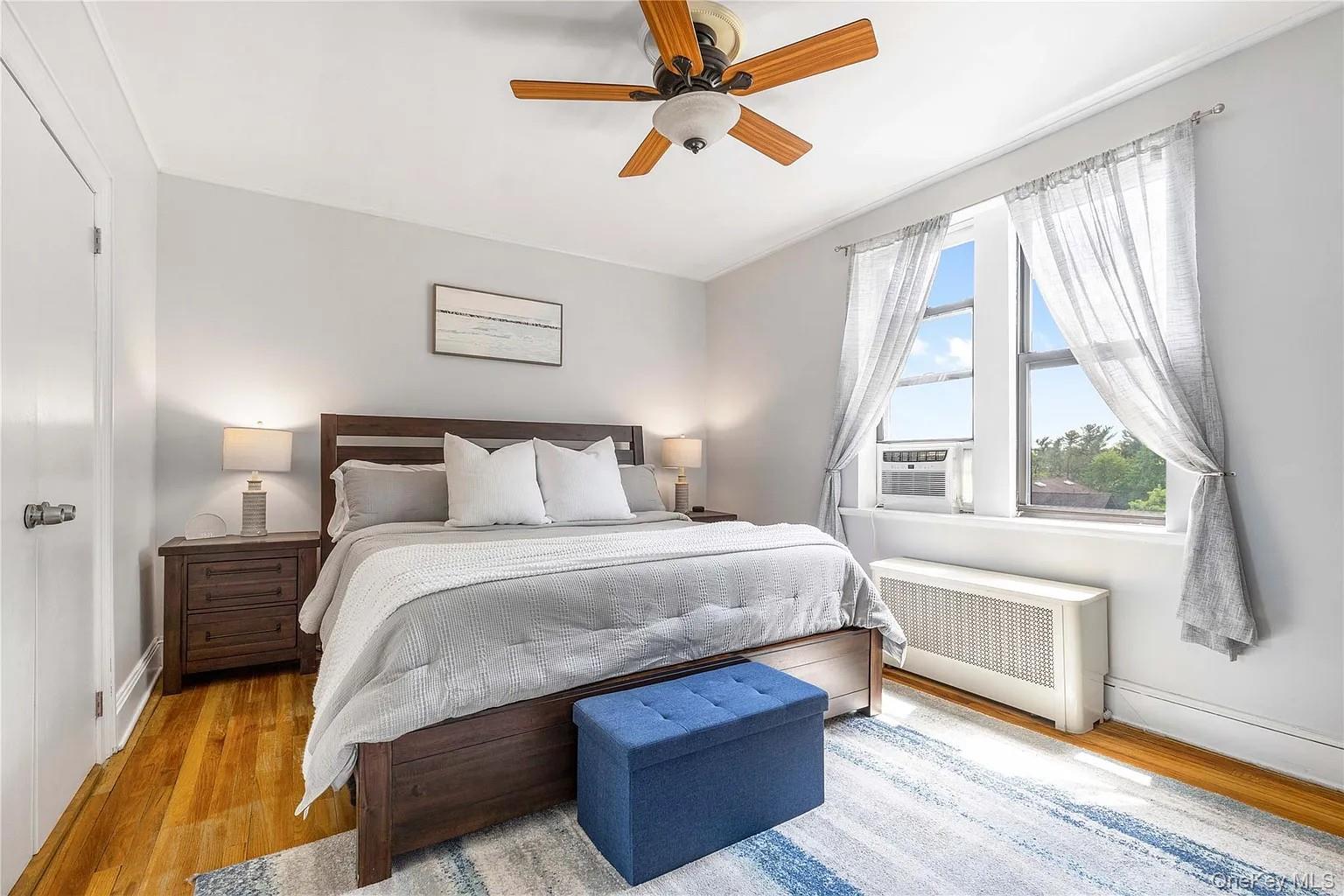 #7 photo, 11 Alden Road, Larchmont , NY 10538