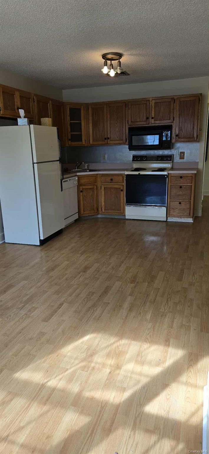 #9 photo, 9 Elizabeth Drive, Tivoli , NY 12583