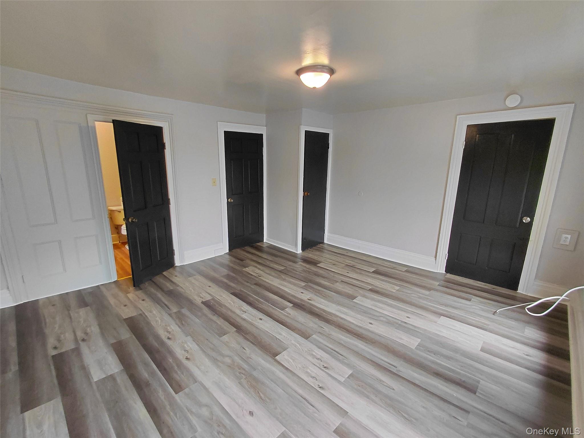 #9 photo, 87 W Pierpont Street, Kingston , NY 12401