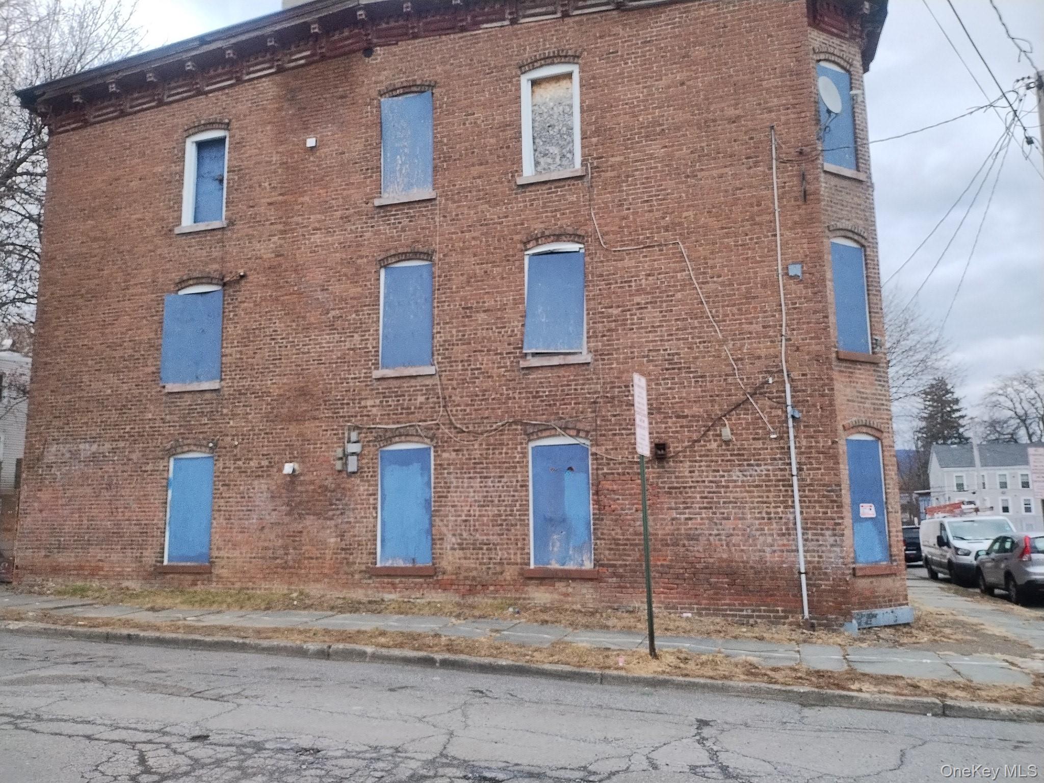 #2 photo, 74 Van Ness Street, Newburgh , NY 12550