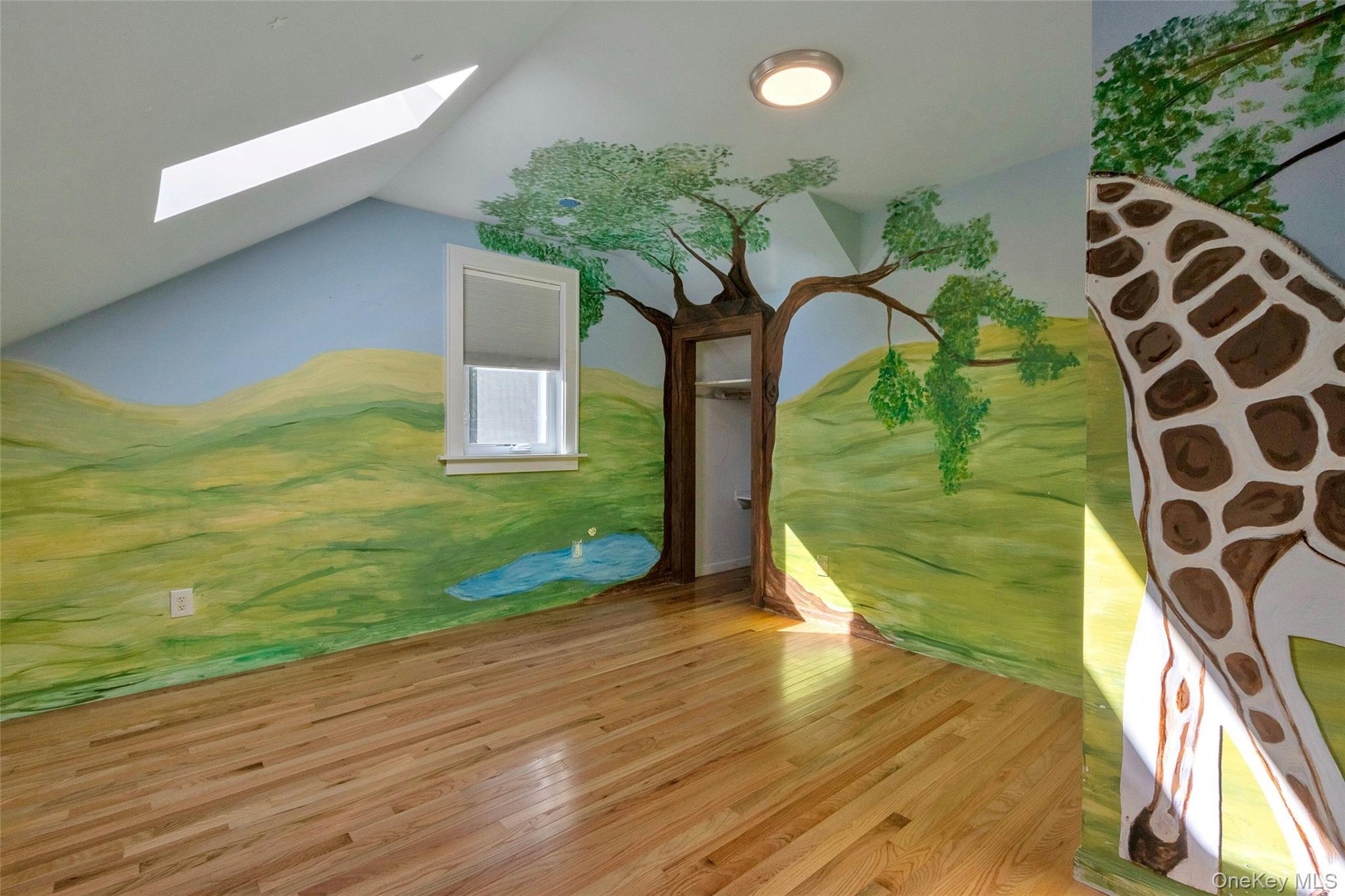 #12 photo, 10 Lakeview Avenue, Poughkeepsie , NY 12601