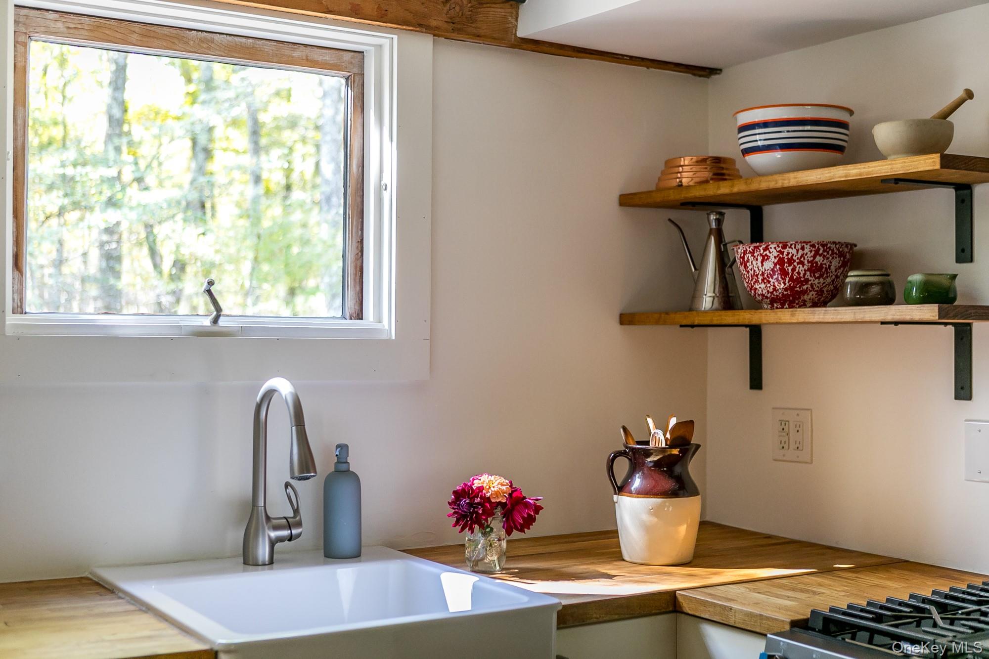 #14 photo, 18 Niles Drive, Woodstock , NY 12498